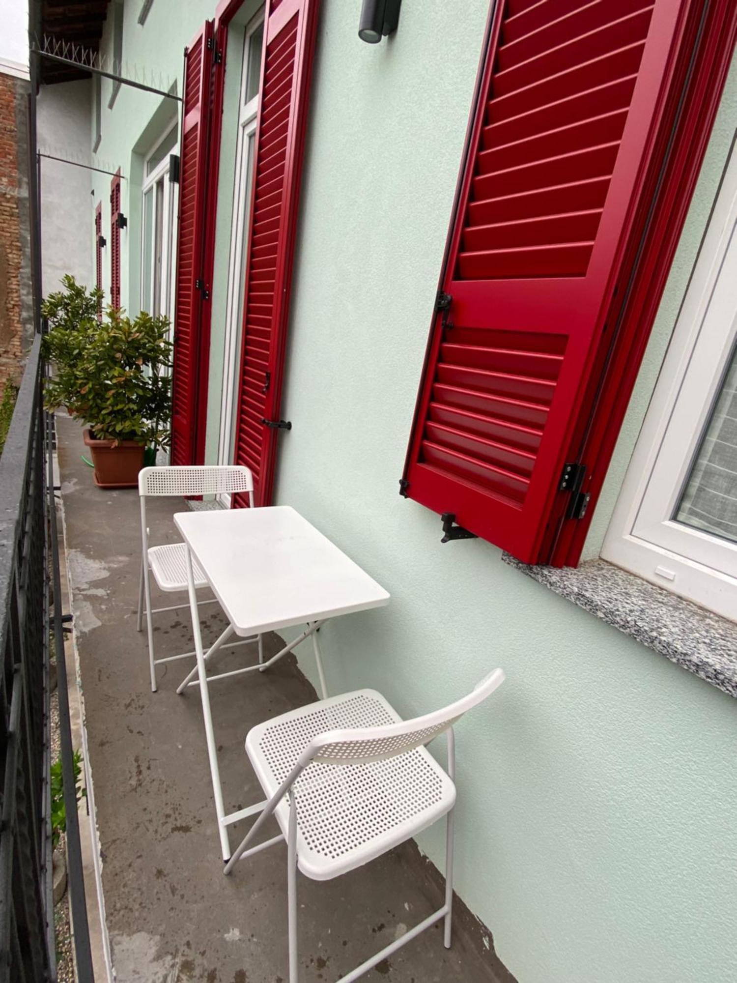 Notte Di Note - Home Hospitality บุสโตอาร์ซีซีโอ ภายนอก รูปภาพ