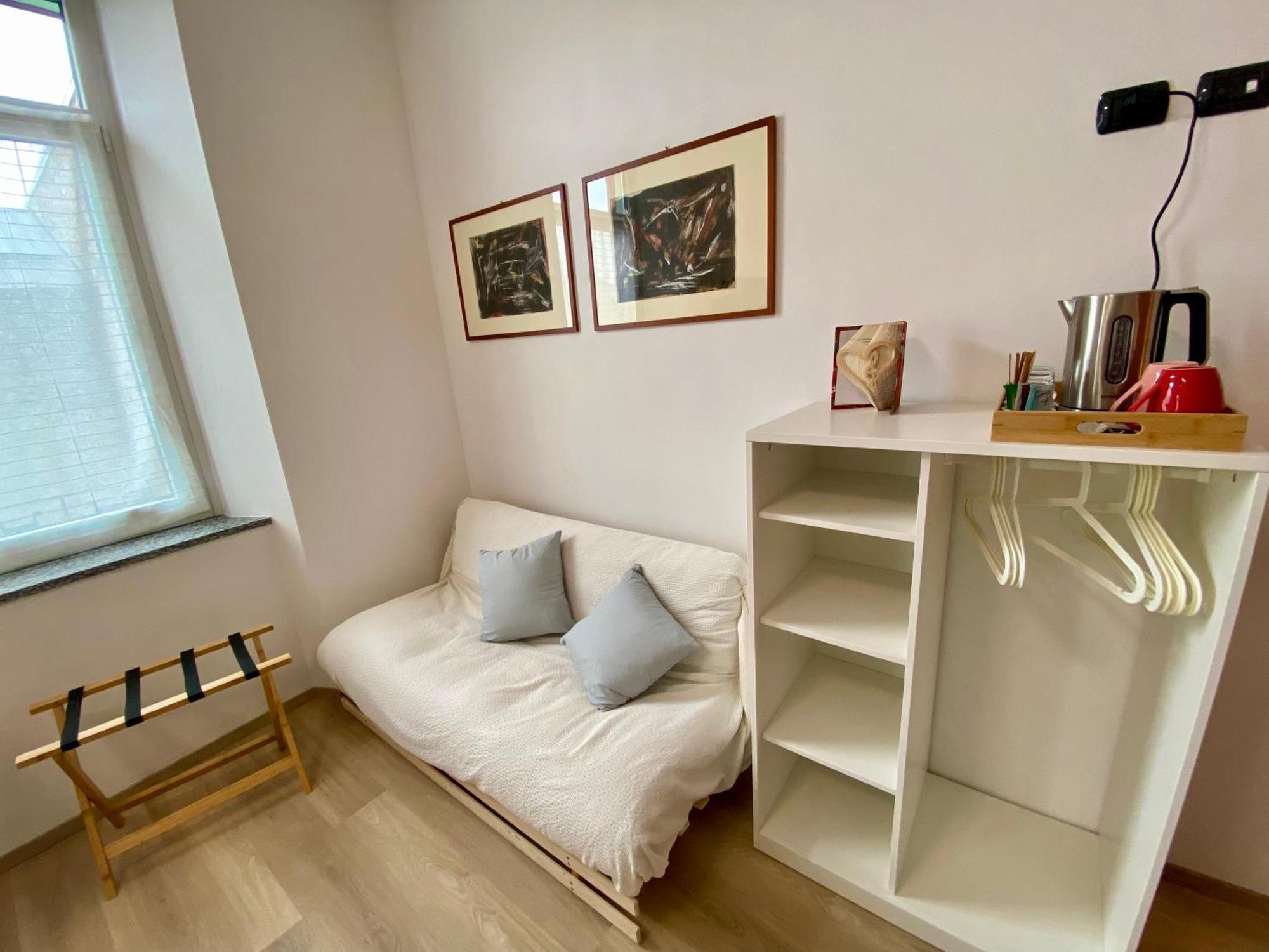 Notte Di Note - Home Hospitality บุสโตอาร์ซีซีโอ ภายนอก รูปภาพ
