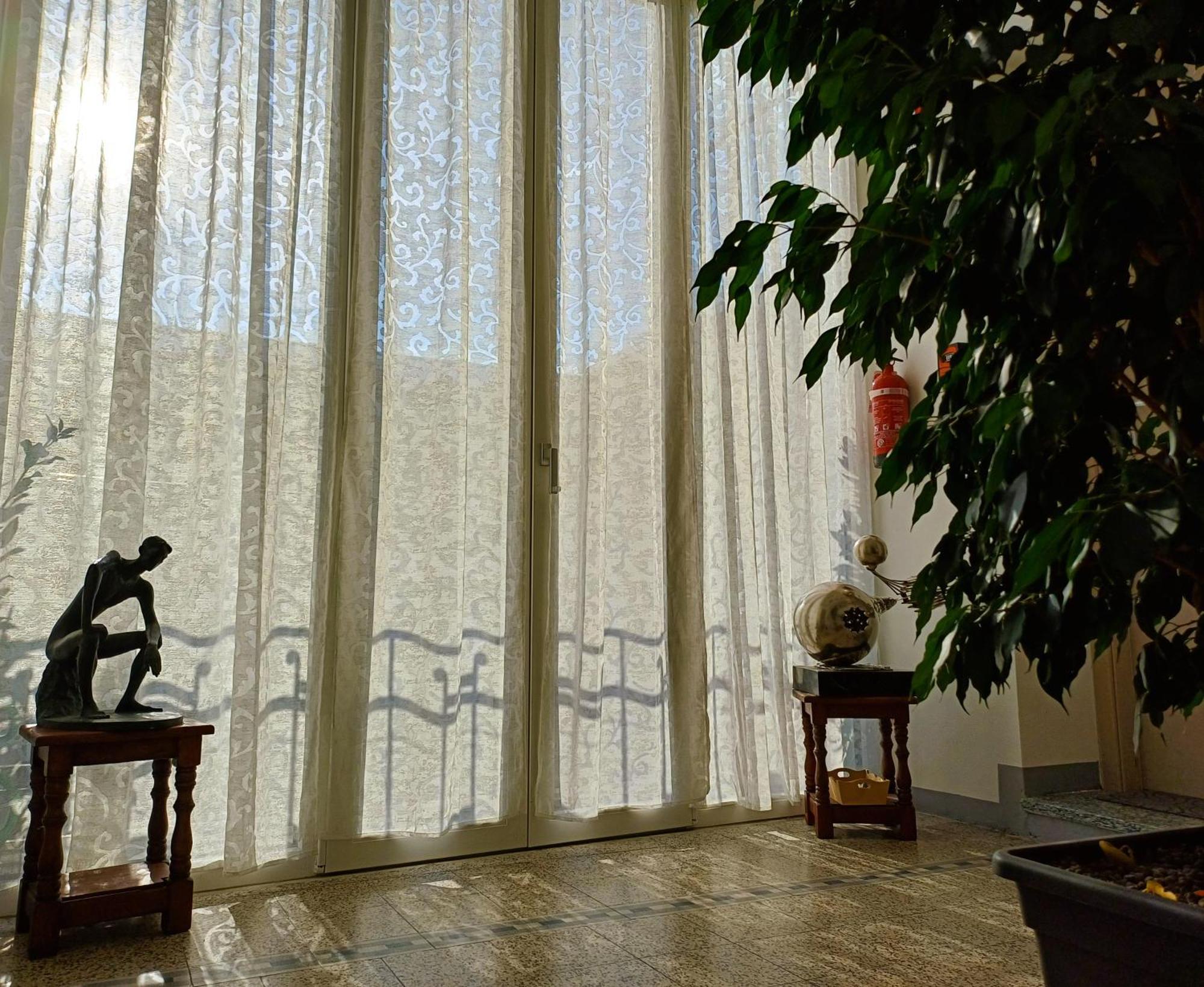 Notte Di Note - Home Hospitality บุสโตอาร์ซีซีโอ ภายนอก รูปภาพ