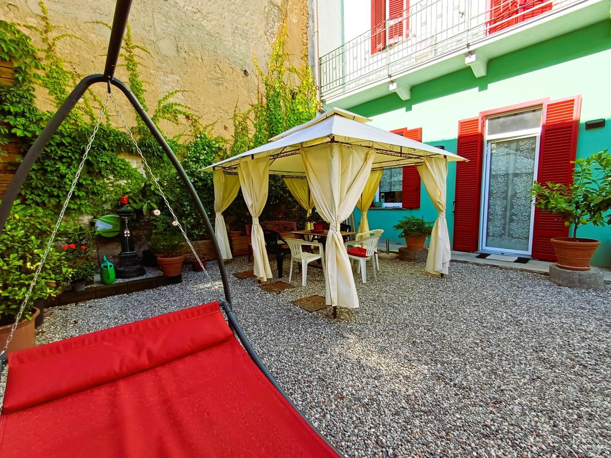 Notte Di Note - Home Hospitality บุสโตอาร์ซีซีโอ ภายนอก รูปภาพ