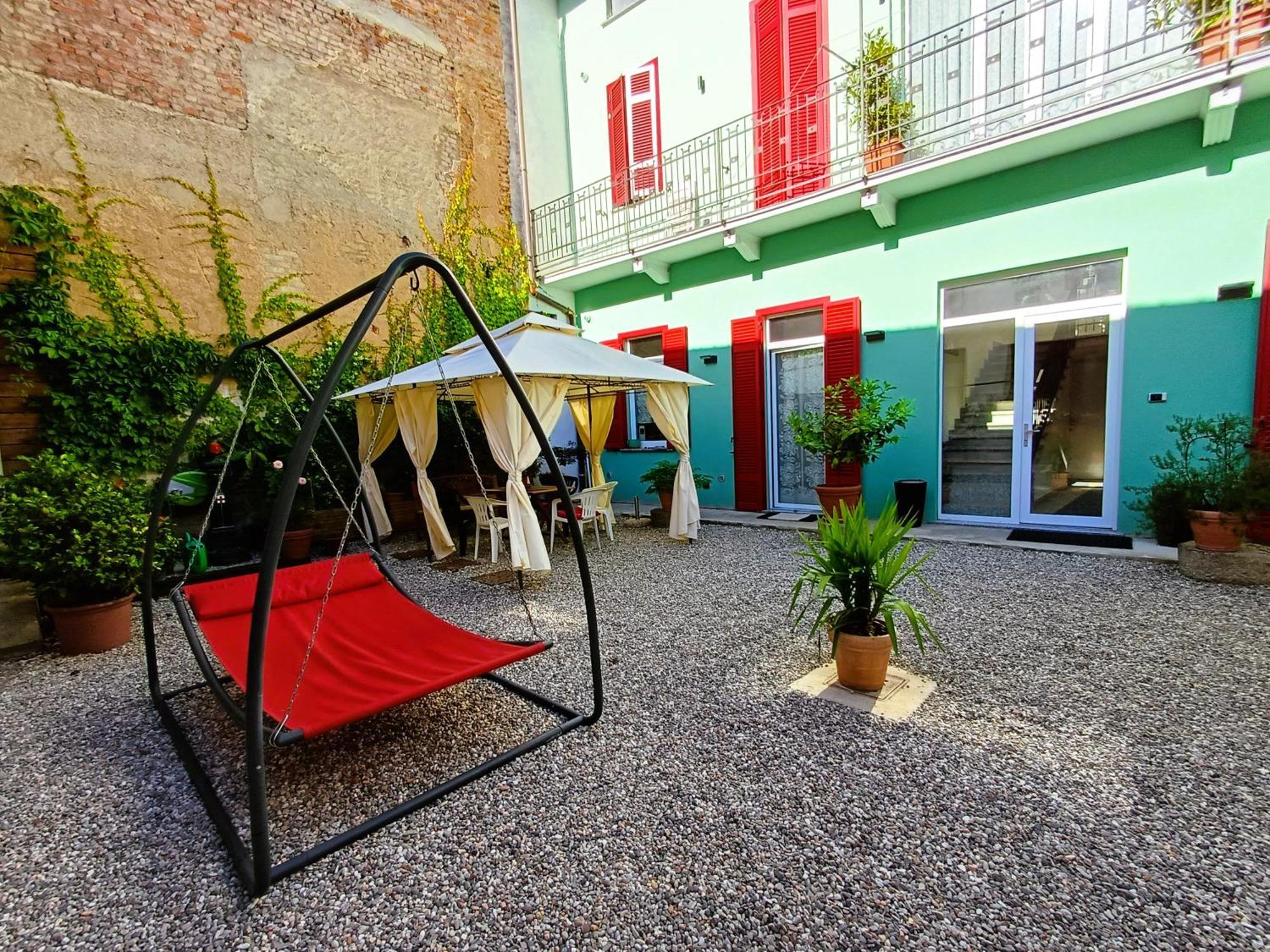 Notte Di Note - Home Hospitality บุสโตอาร์ซีซีโอ ภายนอก รูปภาพ